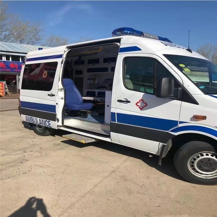 东城街道私人长途救护车出租转院回家